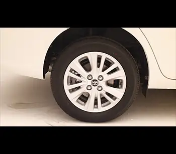 Yaris features