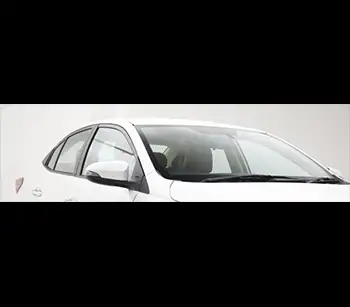 Yaris features