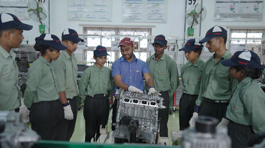 Toyota Technical Training Institute (TTTI) Announces Admissions for Young  Women under Toyota Kaushalya Program 2023