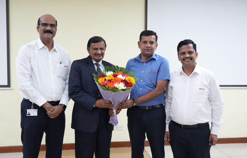 Toyota Kirloskar Motor Welcomes Dr. C.N. Manjunath Hon’ble MP, Bangalore Rural for Insightful Visit and Health Talk on Myths and Facts about Heart Health